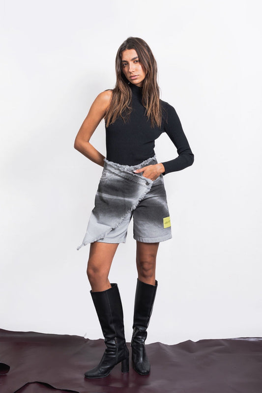 BRUMA BERMUDA SHORTS