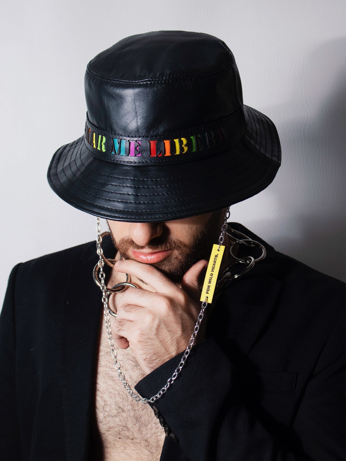 LIBERAR BUCKET HAT