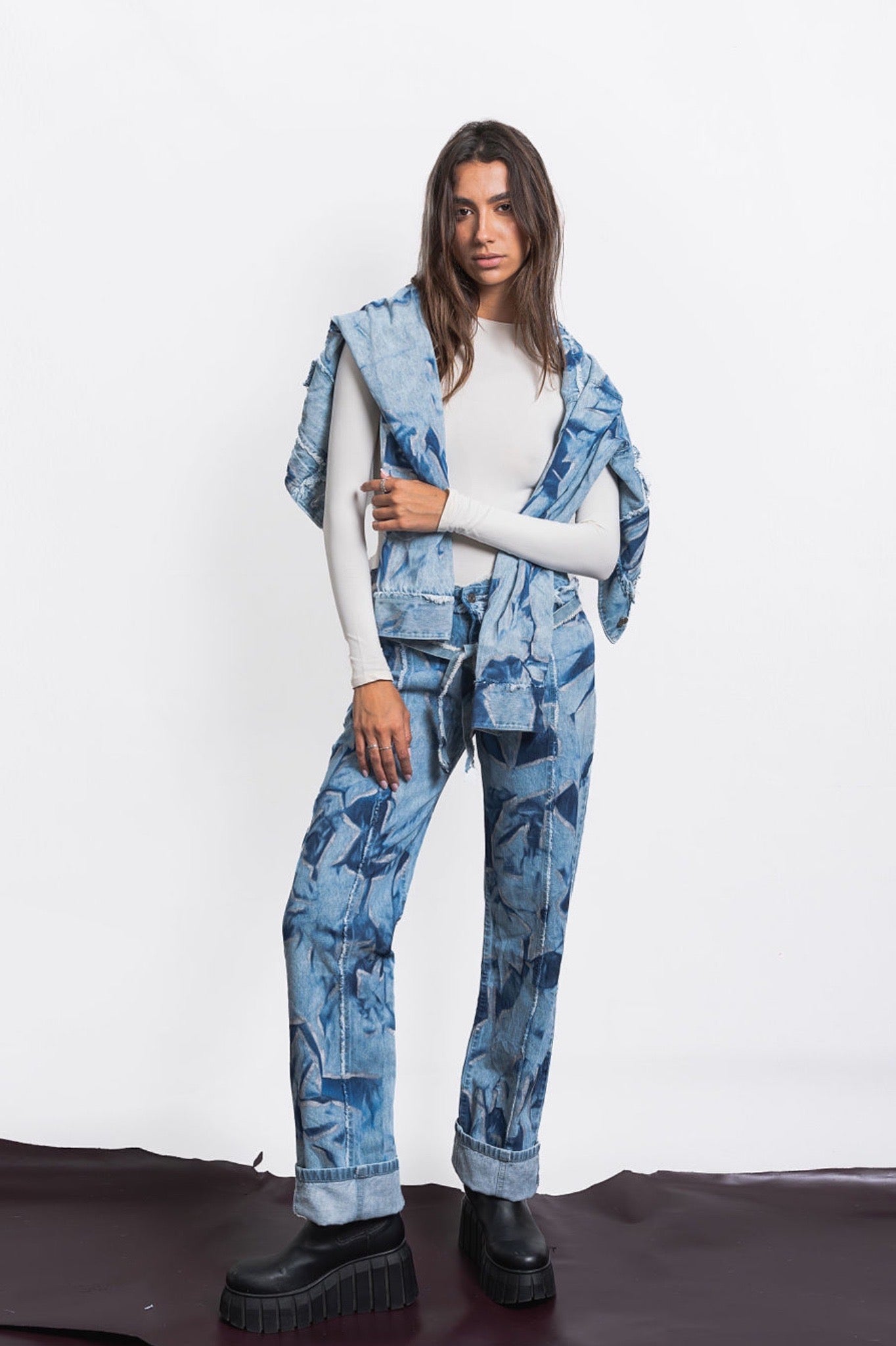 TU MUNDO JEANS