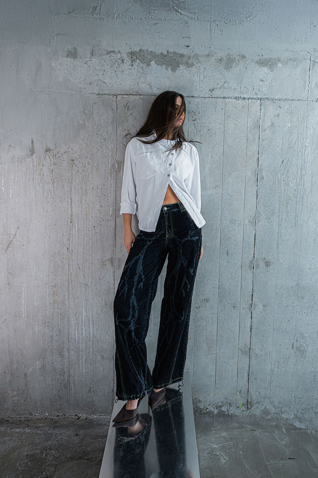 ESENCIAL ASYMMETRICAL SHIRT
