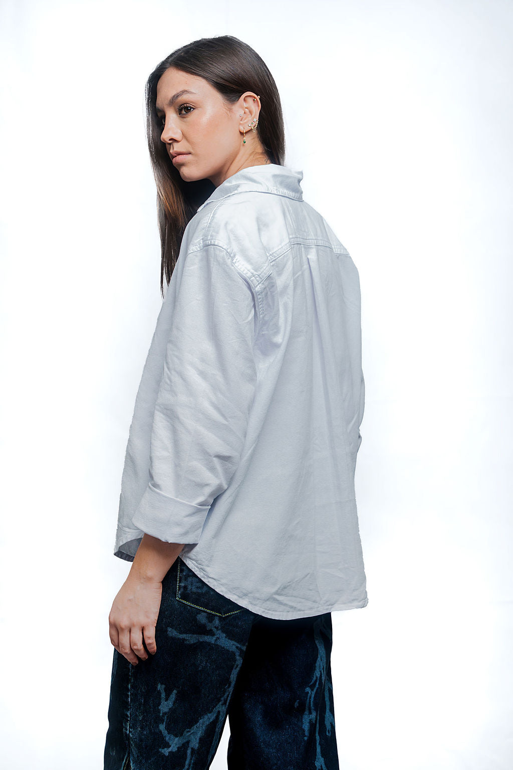 ESENCIAL ASYMMETRICAL SHIRT